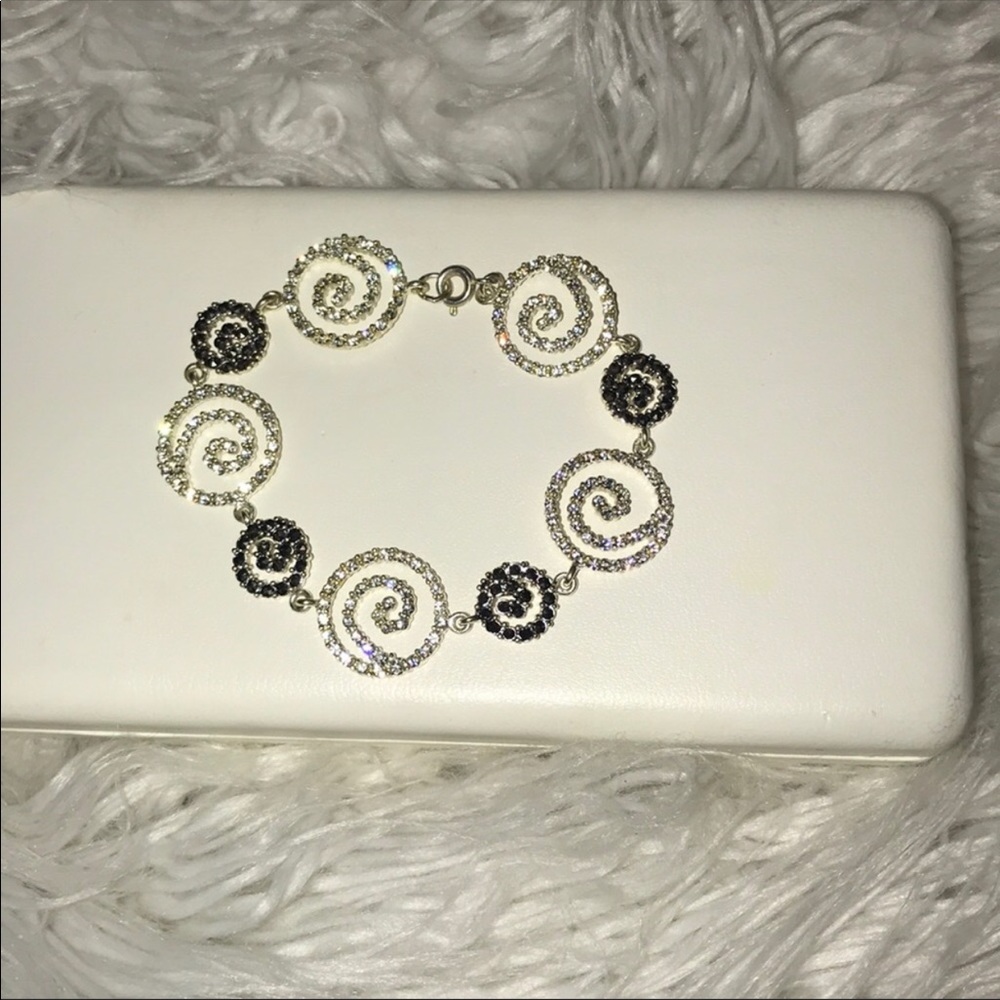 🔥Elegant Crystal Necklace gift set🔥 - Picture 4 of 5